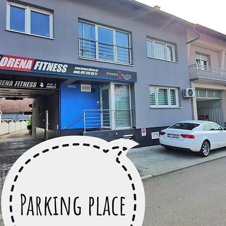 Apartment Anna - Free Pickup From Or Dropoff To Zagreb Airport At Any Time, Please Give Three Days Advance Notice - Long-Term Parking With Airport Transport Possibility Velika Gorica Ngoại thất bức ảnh